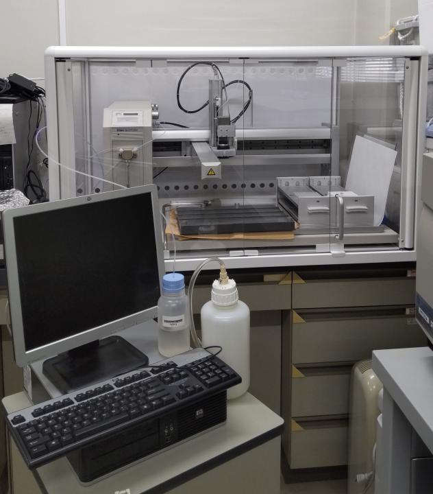 ゲル切り出し装置