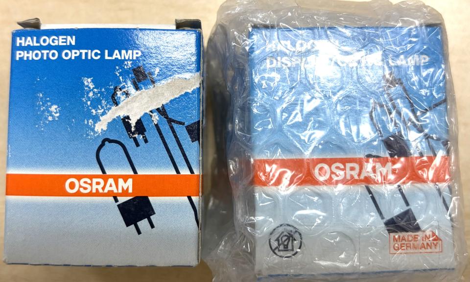 ハロゲンランプ　新品　2個　（OSRAM HALOGEN PHOTO OPTIC LAMP 8V 50W）